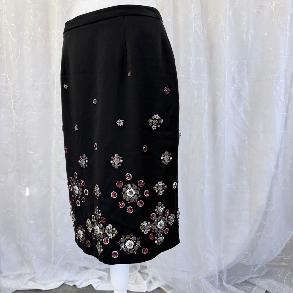White House Black Market Beaded Floral Pencil Skirt Black Wool Blend Size 4 - Picture 2 of 8
